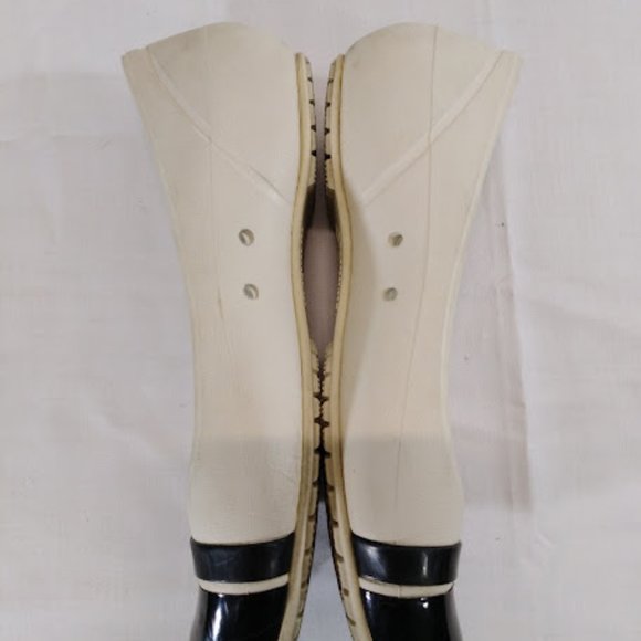 Crocs Brynn Beige Black Shiny Cap Toe Comfort Ballet Flats Shoes Women's Size 7W - Picture 3 of 7